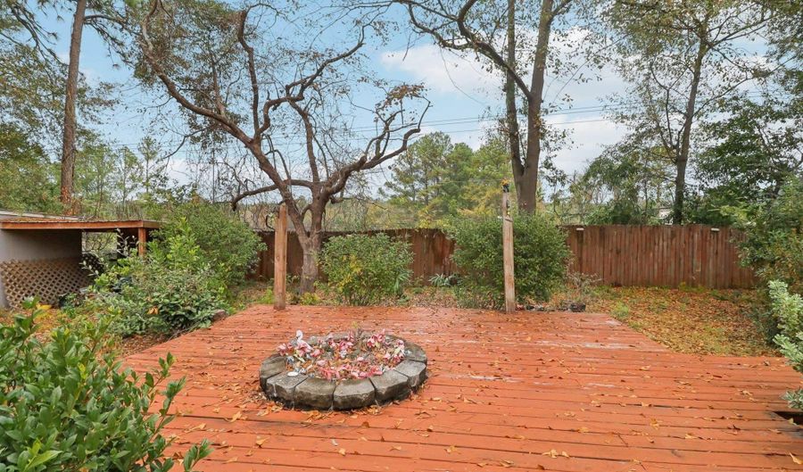 1714 Carolina Dr SW, Aiken, SC 29801 - 2 Beds, 1 Bath