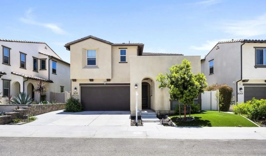 2011 Copernicus Ct, Escondido, CA 92026 - 4 Beds, 3 Bath