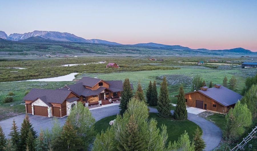 29 WHITE POINT Rd, Cora, WY 82925 - 8 Beds, 6 Bath