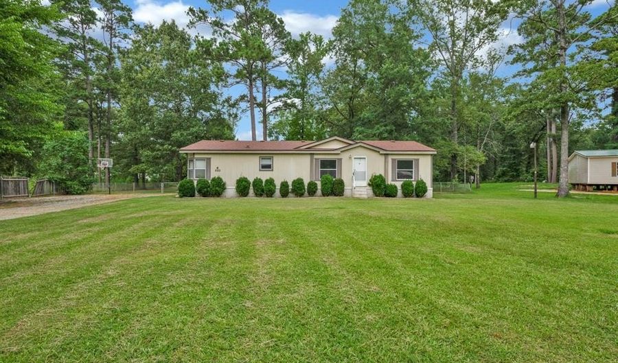 2022 Luke Ln, Benton, LA 71006 - 3 Beds, 2 Bath