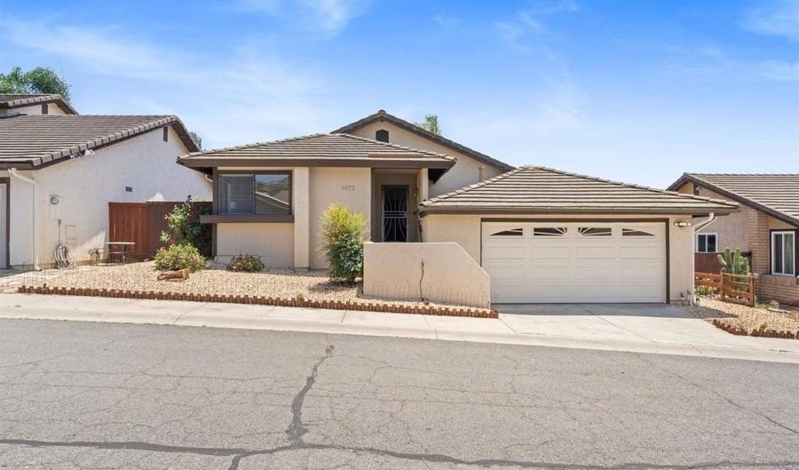 1973 Buckskin, Escondido, CA 92027 - 2 Beds, 2 Bath