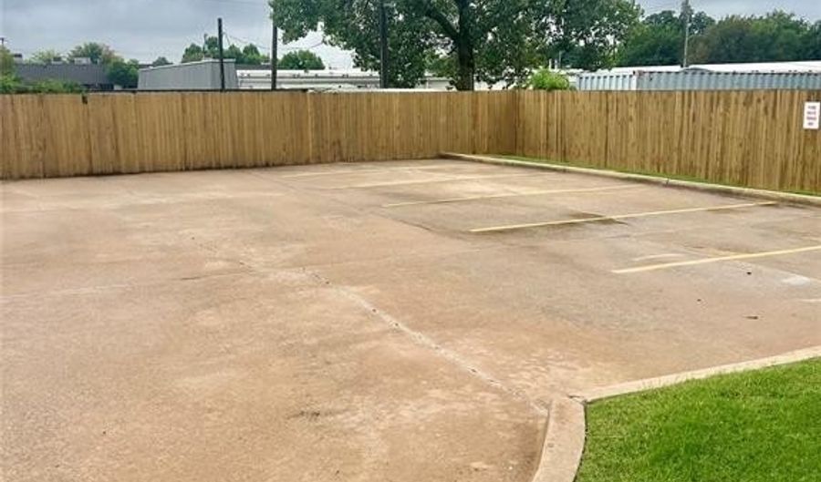 1420 N Porter Ave 1412, Norman, OK 73071 - 0 Beds, 0 Bath
