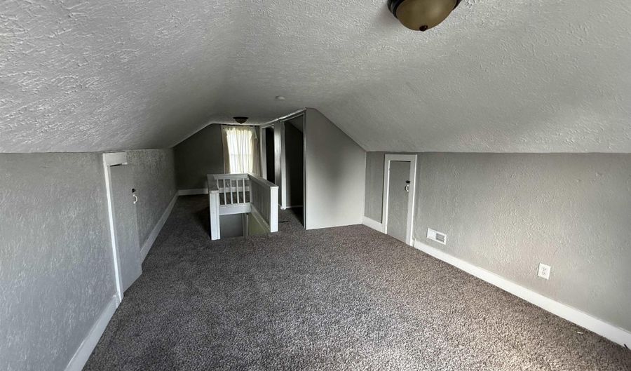 1705 24 St, Bedford, IN 47421 - 2 Beds, 1 Bath