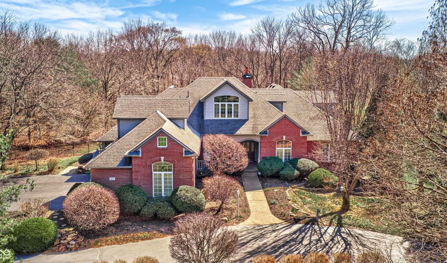 7891 W Whiteland Rd, Bargersville, IN 46106 - 6 Beds, 7 Bath