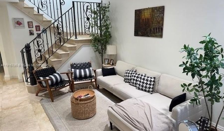 3206 NE 212th St, Aventura, FL 33180 - 5 Beds, 5 Bath