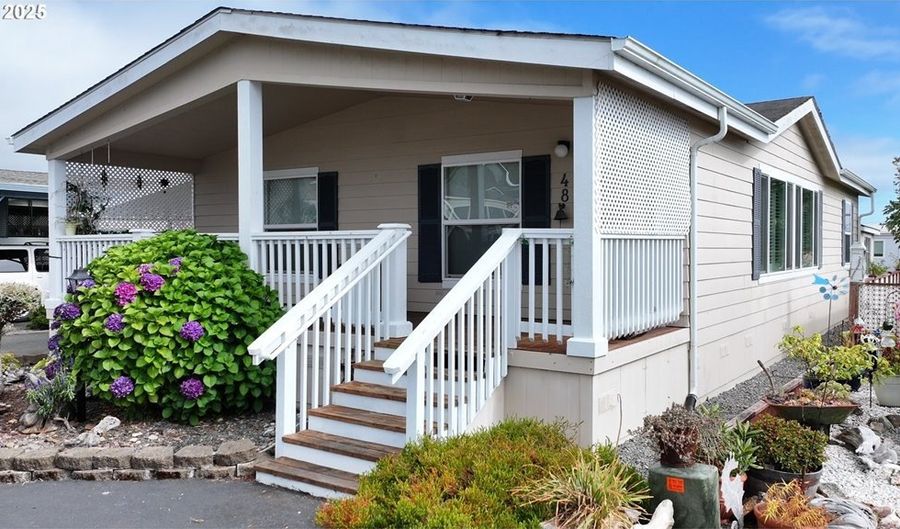 15889 SUNSET STRIP 48, Brookings, OR 97415 - 2 Beds, 2 Bath