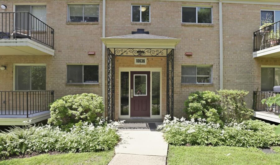 10636 MONTROSE Ave 2, Bethesda, MD 20814 - 2 Beds, 2 Bath