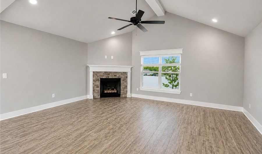 4302 SW Adams Rd, Bentonville, AR 72713 - 3 Beds, 2 Bath