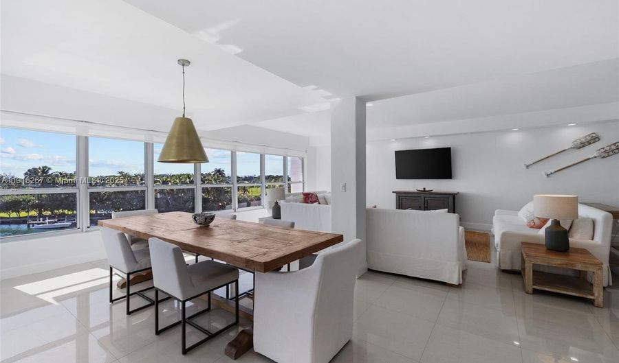 9102 W Bay Harbor Dr 5D, Bay Harbor Islands, FL 33154 - 2 Beds, 3 Bath