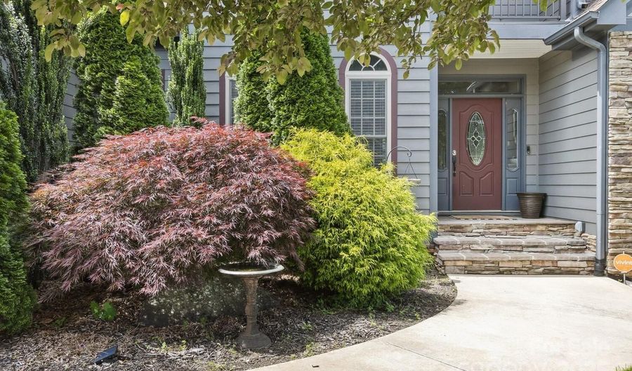 33 Stone House Rd, Arden, NC 28704 - 5 Beds, 3 Bath