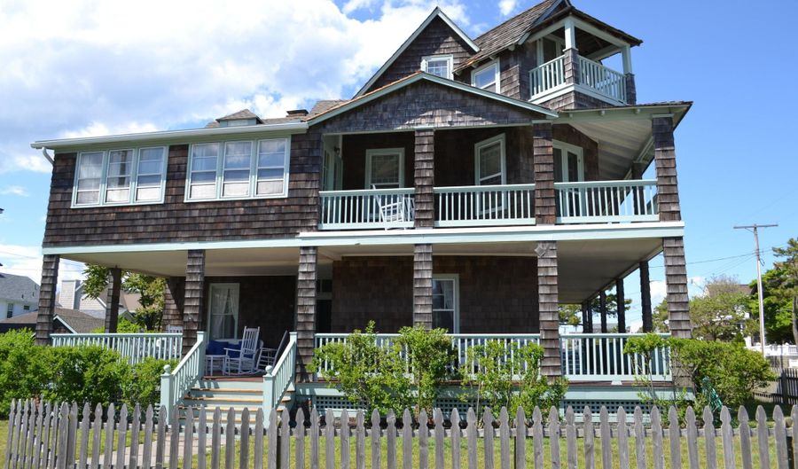 18 Bridge Ave, Bay Head, NJ 08742 - 9 Beds, 6 Bath