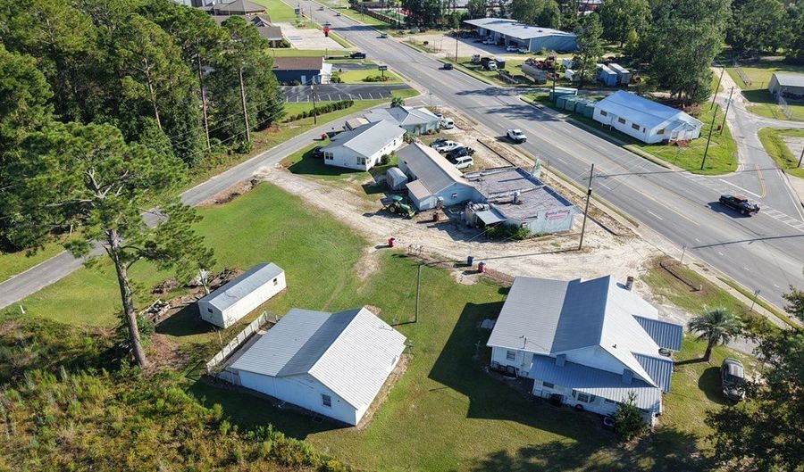 161 Blackshear Hwy, Baxley, GA 31513 - 0 Beds, 0 Bath