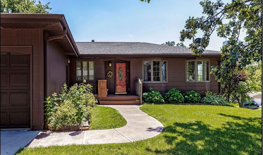 305 E 21st St, Atlantic, IA 50022 - 4 Beds, 3 Bath