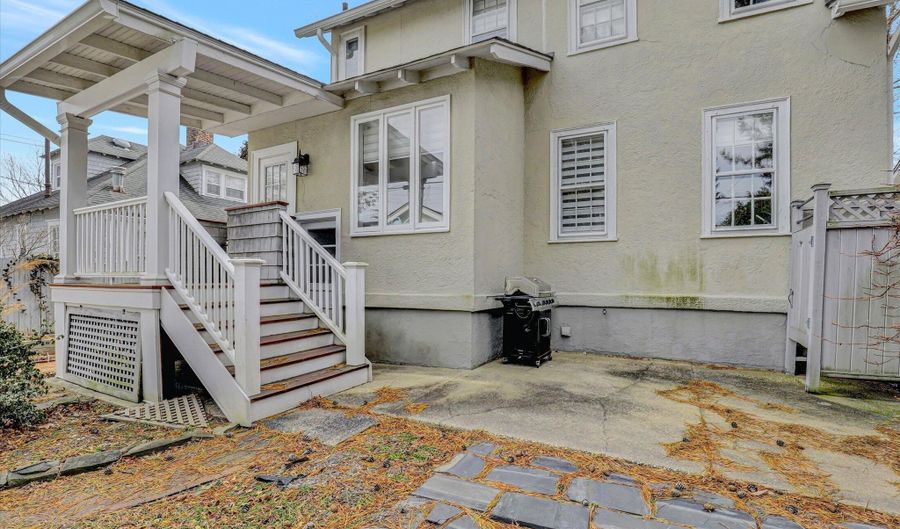 603 Laurel Ave, Allenhurst, NJ 07711 - 4 Beds, 1 Bath