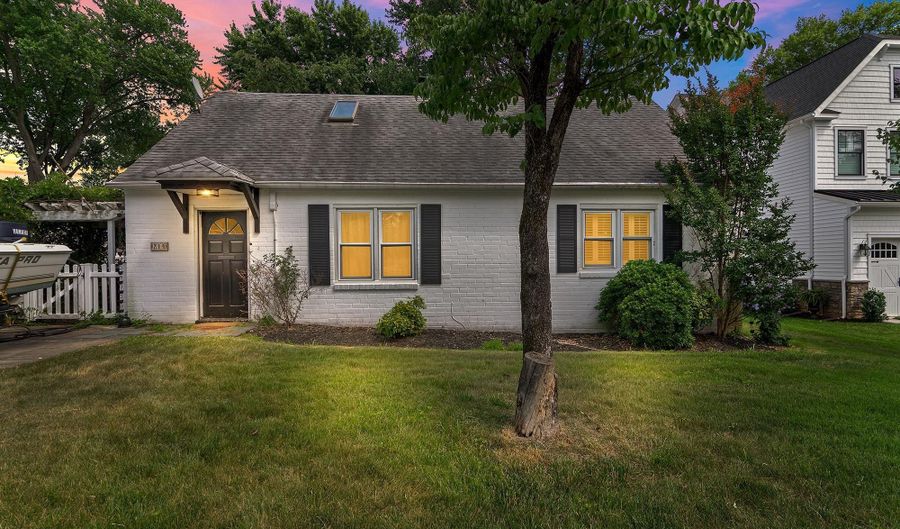 214 SUMNER Rd, Annapolis, MD 21401 - 2 Beds, 2 Bath