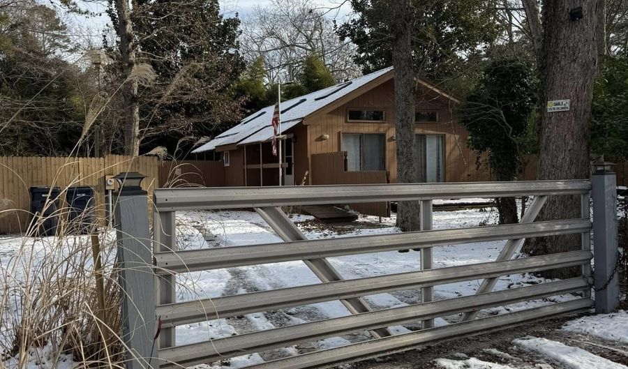 133 Holly Rd, Absecon, NJ 08201 - 2 Beds, 1 Bath