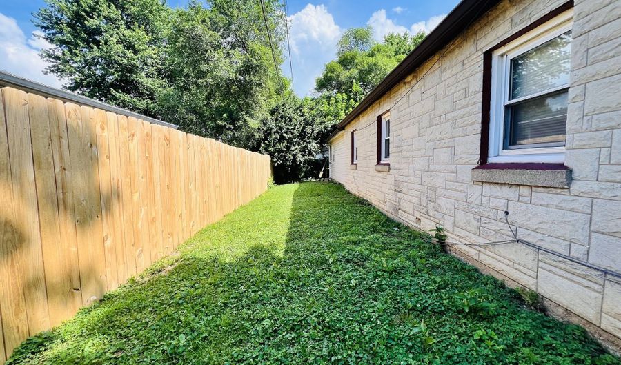 410 N 20th Ave, Beech Grove, IN 46107 - 3 Beds, 1 Bath