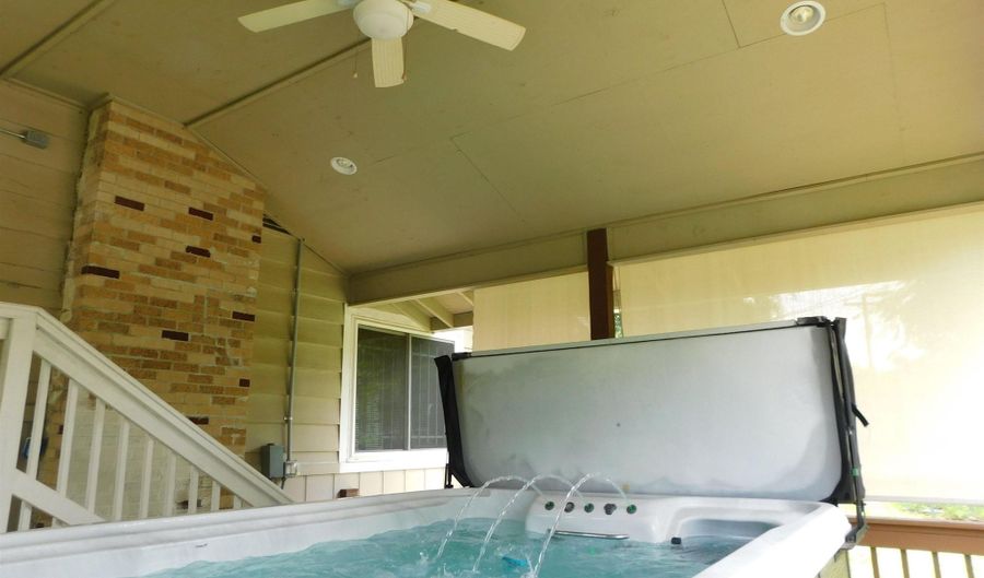 507 Lillian St, Benton, AR 72015 - 4 Beds, 2 Bath