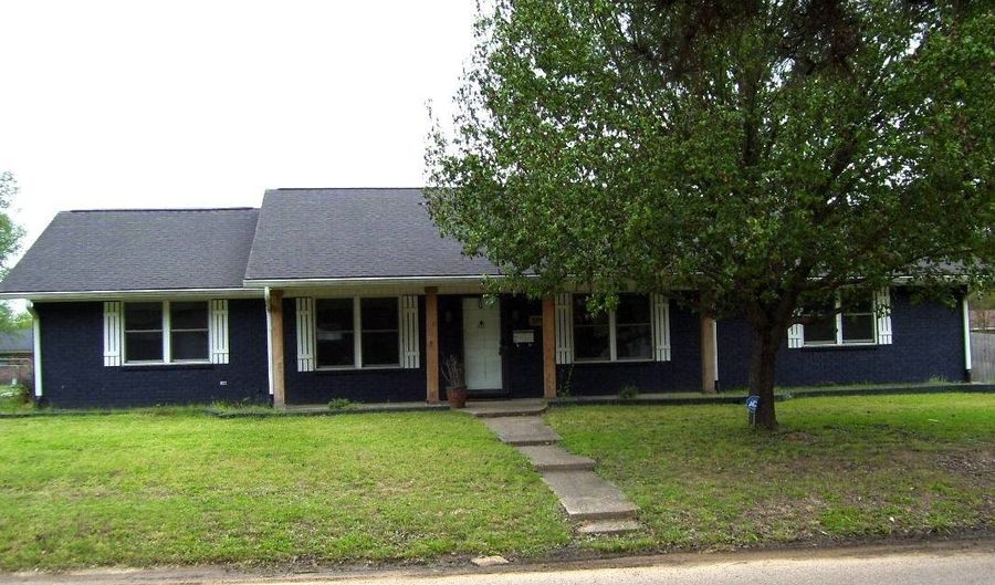 1511 LEONA Dr, Ashdown, AR 71822 - 3 Beds, 2 Bath