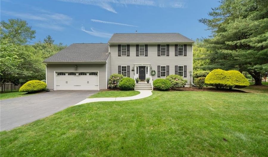 130 Plain Rd, North Kingstown, RI 02852 - 3 Beds, 3 Bath