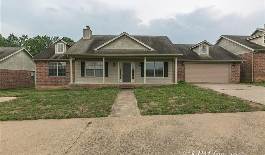 4375 E Holiday Dr, Fayetteville, AR 72701 - 3 Beds, 2 Bath