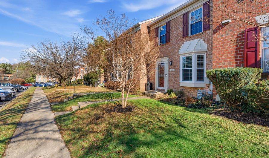 41 JONES FALLS Ter, Baltimore, MD 21209 - 3 Beds, 3 Bath