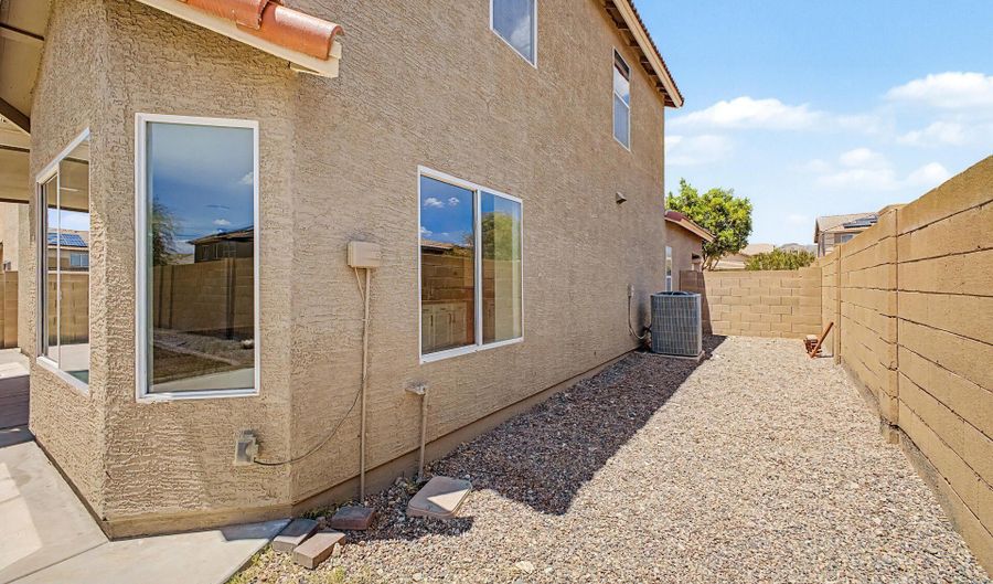 24247 W TONTO St, Buckeye, AZ 85326 - 4 Beds, 3 Bath