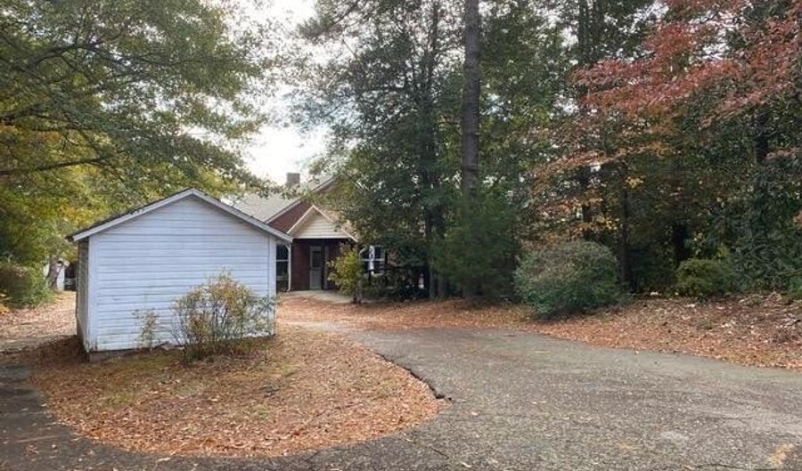 308 Summit St, Aberdeen, NC 28315 - 4 Beds, 3 Bath