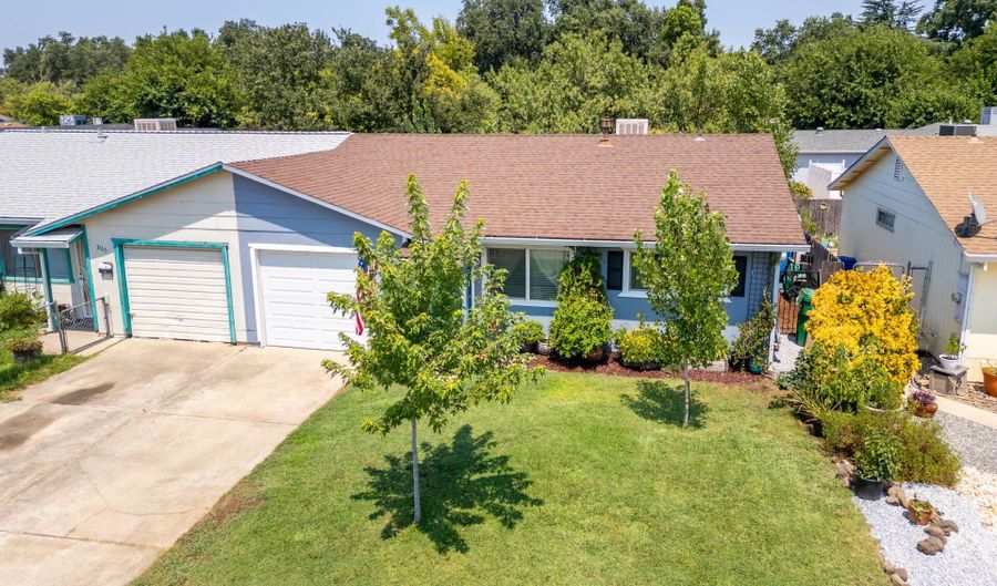 3513 Gardenia St, Anderson, CA 96007 - 2 Beds, 1 Bath