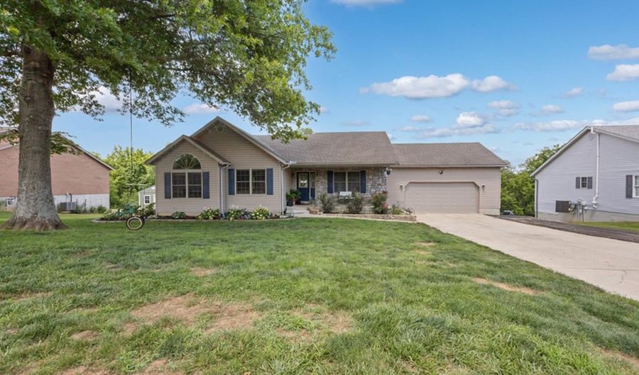 108 Farrar Dr, Aurora, IN 47001 - 4 Beds, 3 Bath
