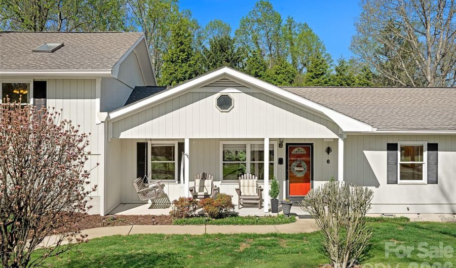 6 Mulberry Dr, Arden, NC 28704 - 3 Beds, 3 Bath