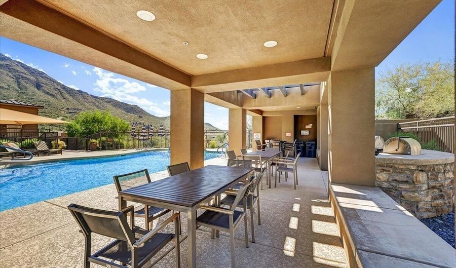 36600 N CAVE CREEK Rd A6, Cave Creek, AZ 85331 - 2 Beds, 2 Bath