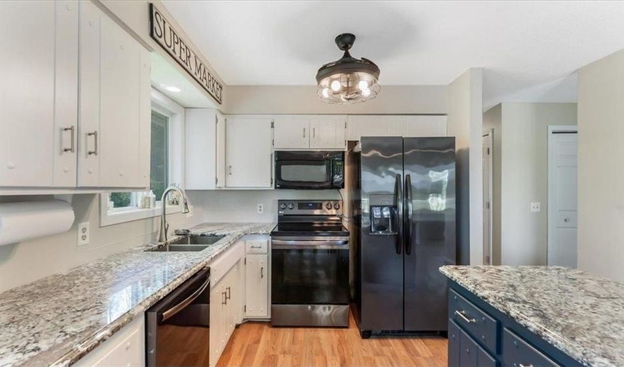 32478 Sunrise Rd, Avon, MN 56310 - 4 Beds, 2 Bath