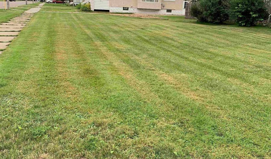 1012 7TH Ave, Antigo, WI 54409 - 4 Beds, 2 Bath