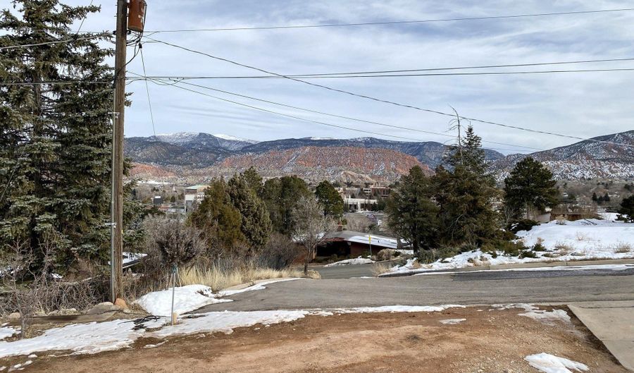 194 S Rdg, Cedar City, UT 84720 - 4 Beds, 4 Bath