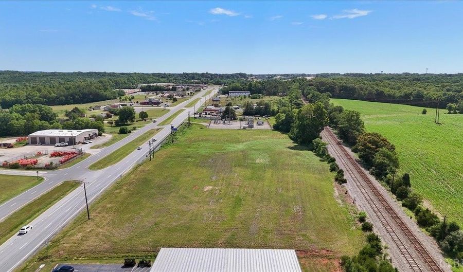 Richmond Highway, Appomattox, VA 24522 - 0 Beds, 0 Bath