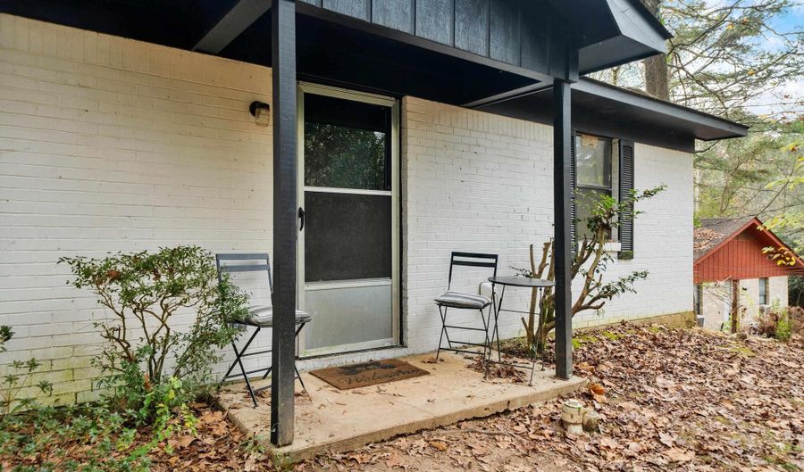 1613 O'Connell St, Arkadelphia, AR 71923 - 3 Beds, 1 Bath