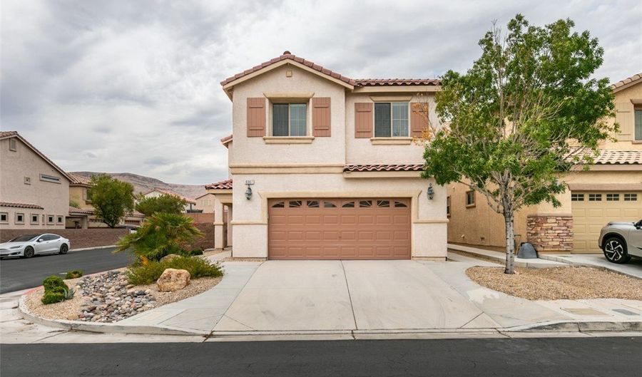 6067 Doroca St, Las Vegas, NV 89148 - 4 Beds, 3 Bath