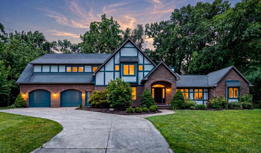 2135 Tuomy Rd, Ann Arbor, MI 48104 - 5 Beds, 5 Bath