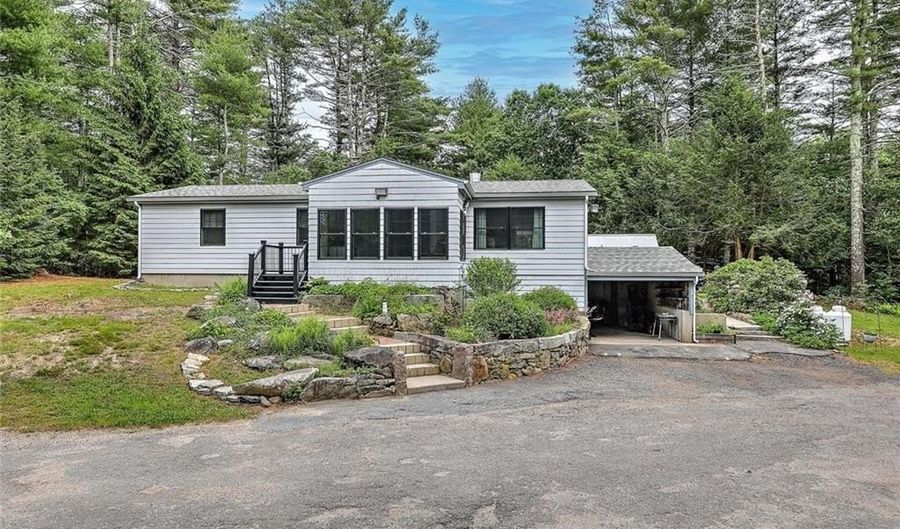 89 Skunk Hill Rd, Hopkinton, RI 02832 - 3 Beds, 3 Bath