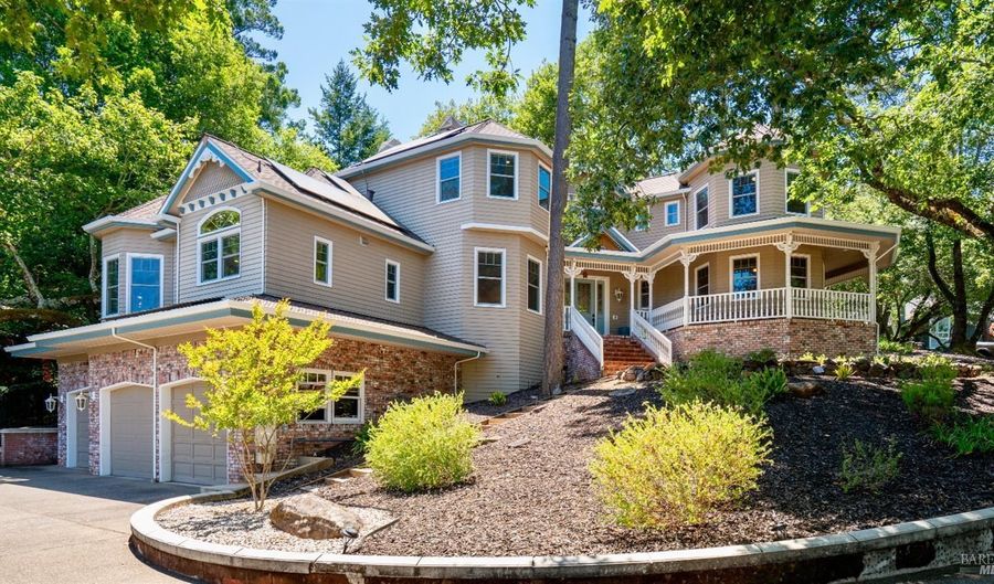 1362 Manzanita Ct, Santa Rosa, CA 95404 - 4 Beds, 4 Bath