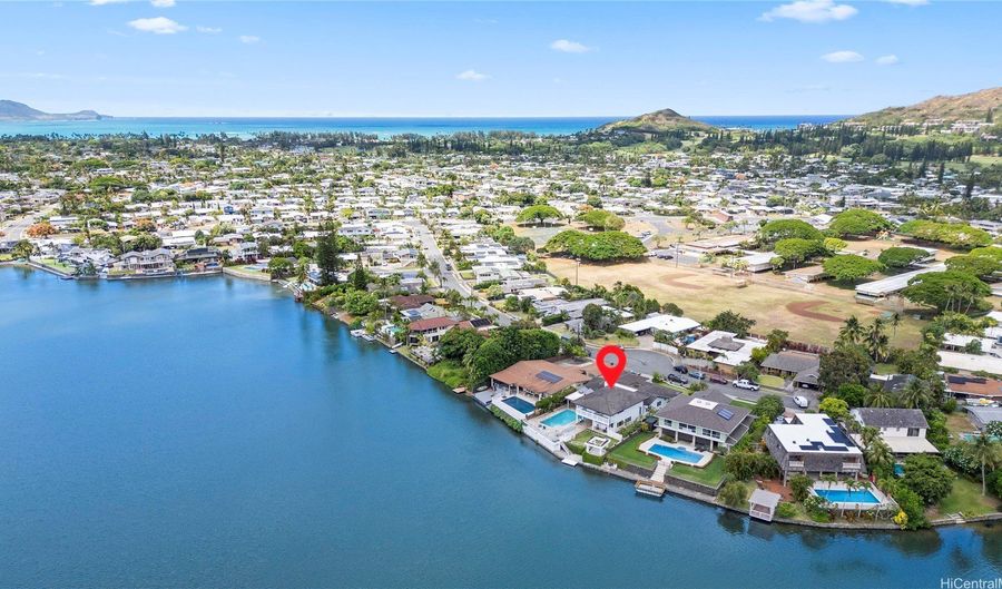 802 Pahumele Pl, Kailua, HI 96734 - 5 Beds, 4 Bath