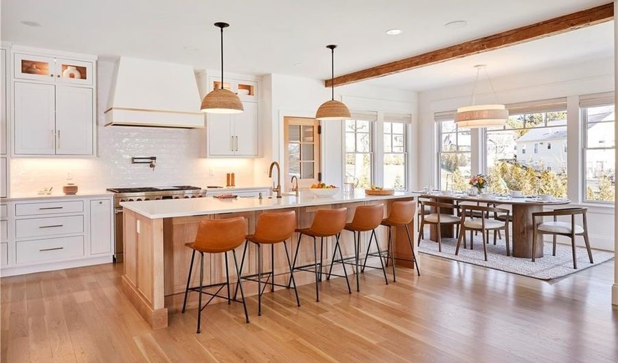 Tipping Rock Drive, East Greenwich, RI 02818 - 5 Beds, 4 Bath