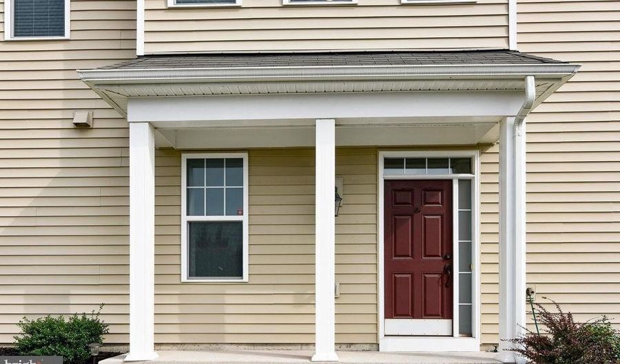 21782 MEARS Ter, Ashburn, VA 20147 - 3 Beds, 4 Bath