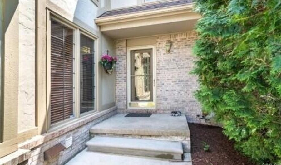 2734 Winter Garden Ct, Ann Arbor, MI 48105 - 3 Beds, 5 Bath