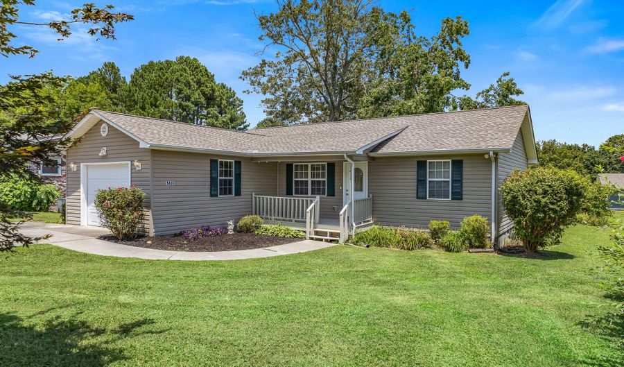 1411 Richardson St, Athens, TN 37303 - 3 Beds, 2 Bath