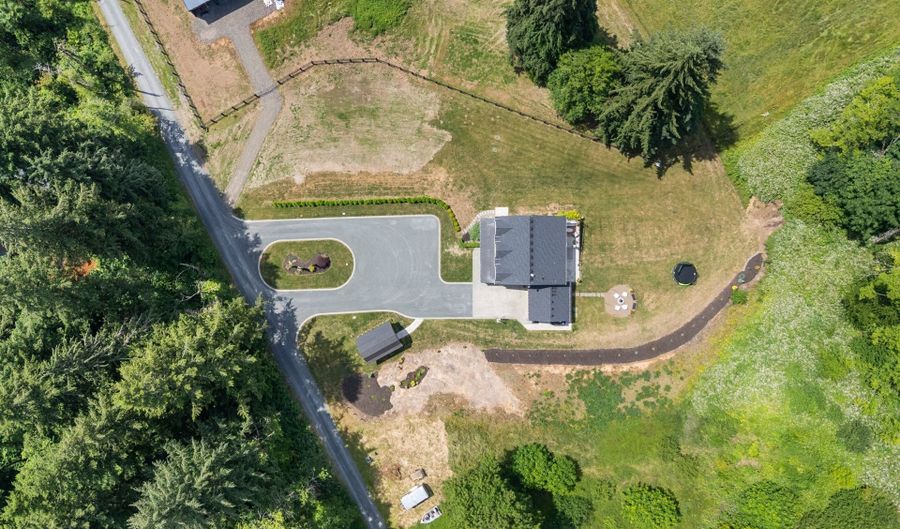 19512 NE FARGHER LAKE Hwy, Amboy, WA 98601 - 4 Beds, 4 Bath