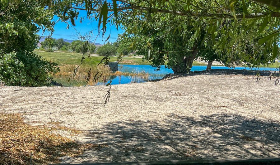 763 Divot Dr, Fernley, NV 89408 - 3 Beds, 2 Bath