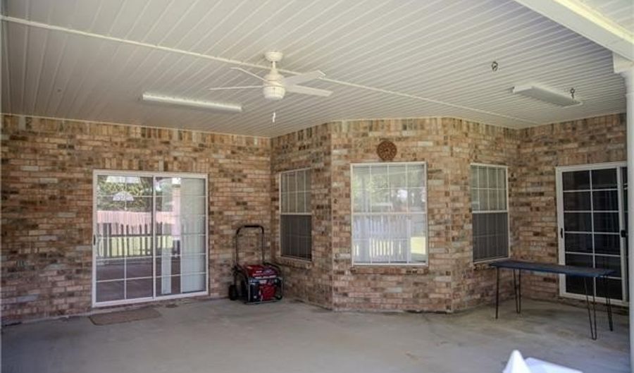 71175 PACKET Pl, Abita Springs, LA 70420 - 3 Beds, 2 Bath