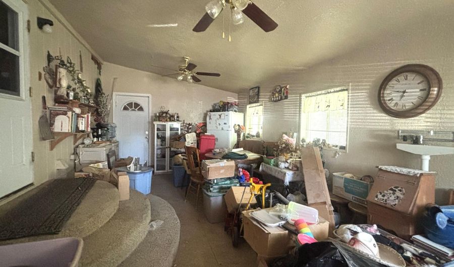 218 220 Middlegate Dr, Battle Mountain, NV 89820 - 3 Beds, 2 Bath